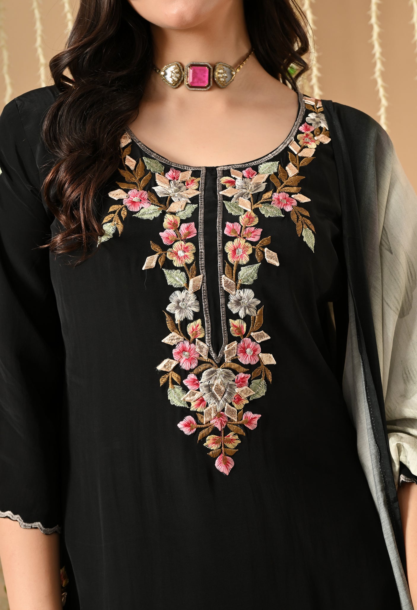 Black Rose Blossom Suit