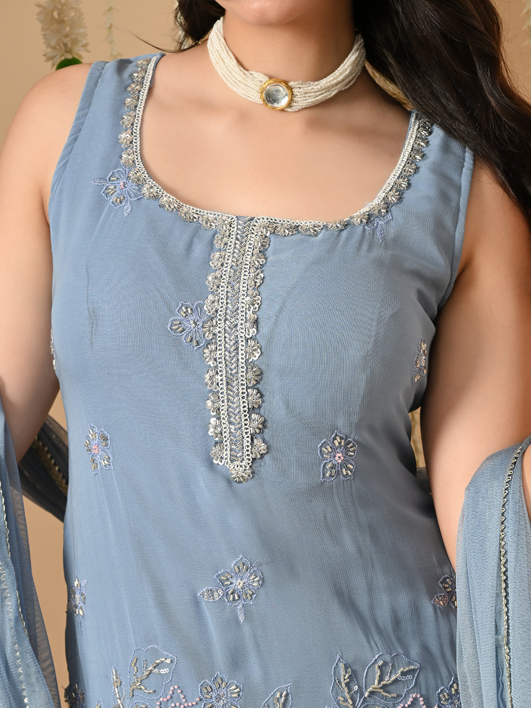 Soft Glimmer Sharara