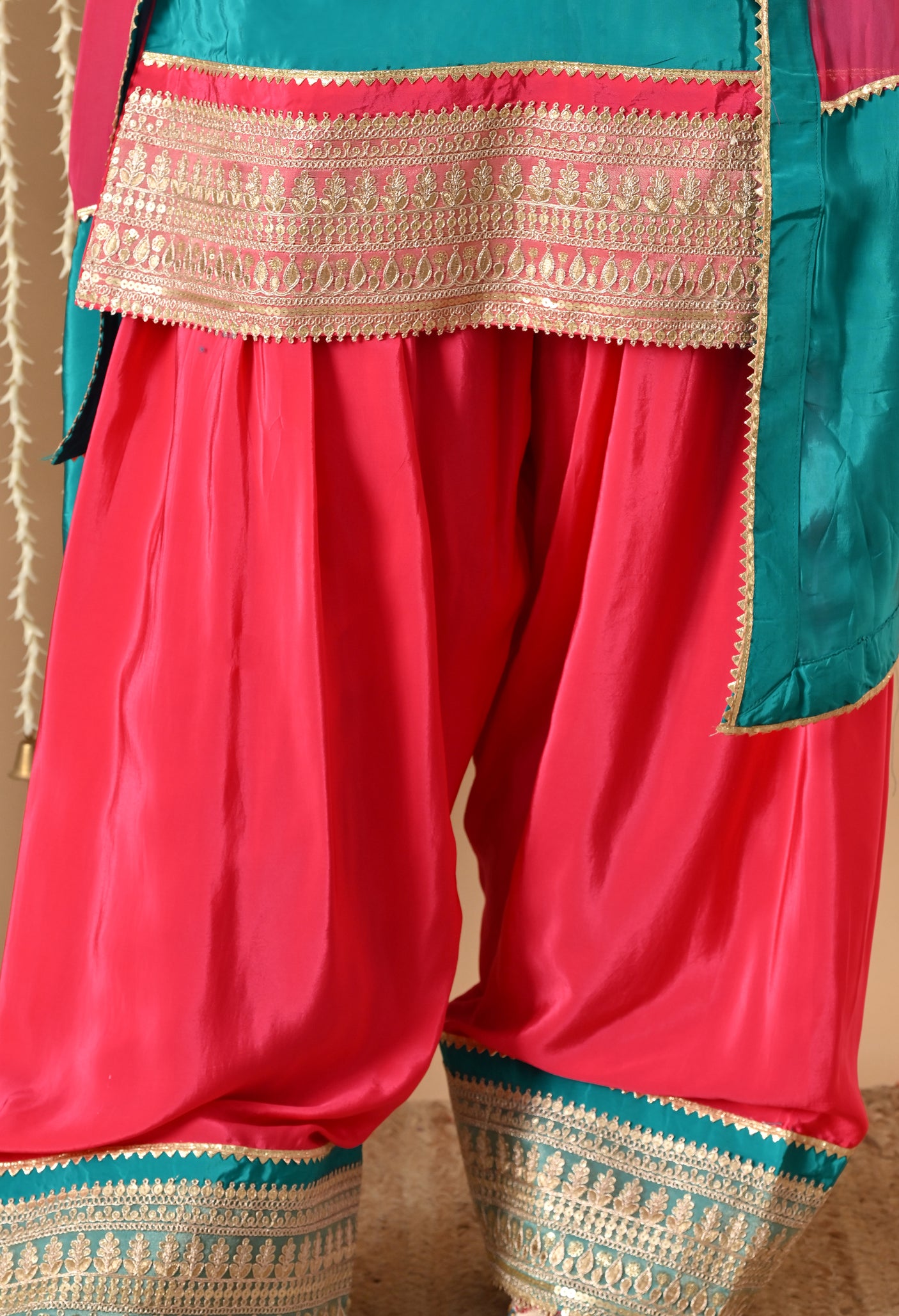 Gulnaar farshi salwar suit set