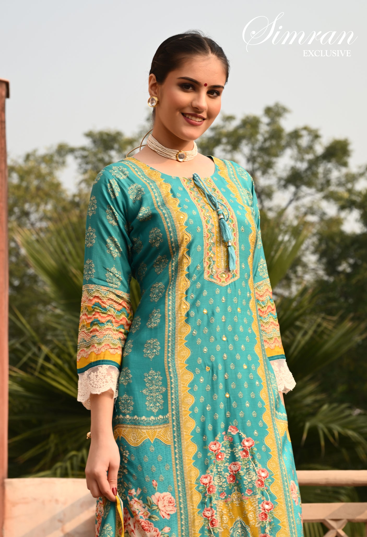 Nili Pari