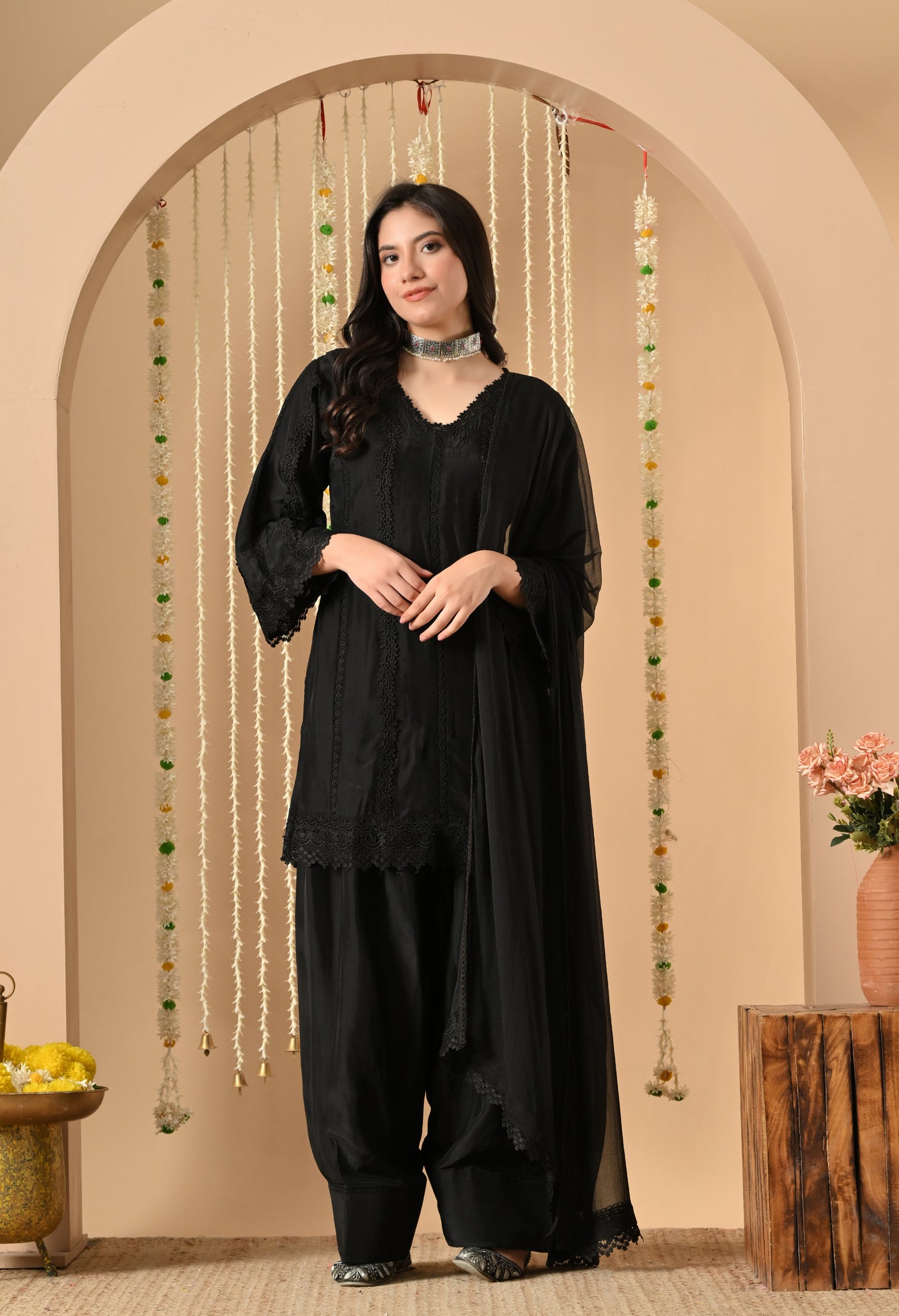 Kaala Nazakat farshi  Suit Set