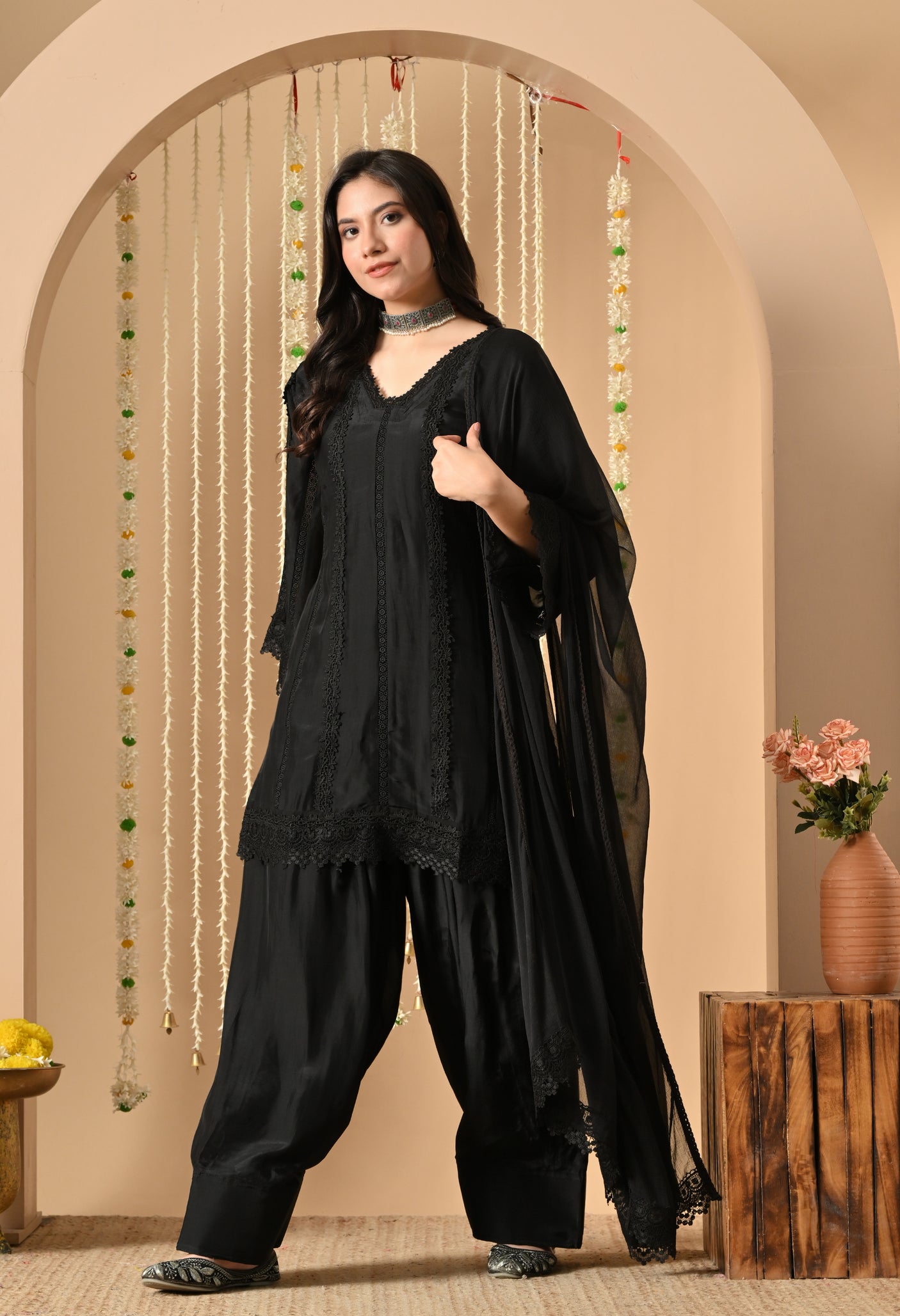Kaala Nazakat farshi  Suit Set