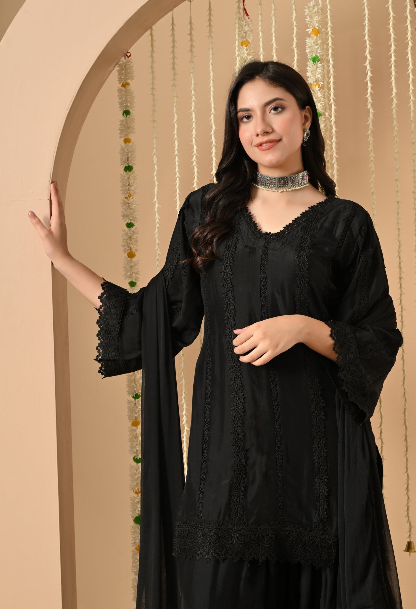 Kaala Nazakat farshi  Suit Set
