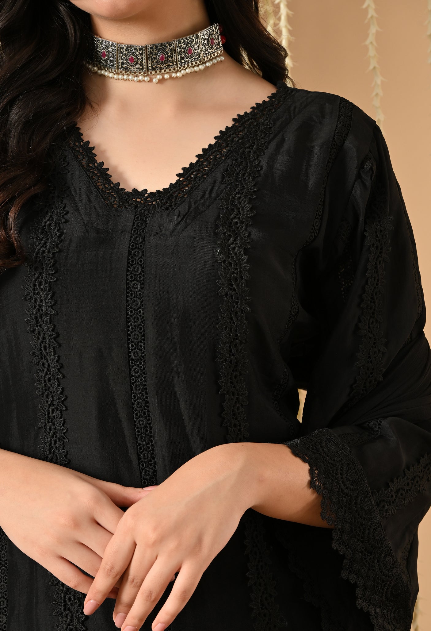 Kaala Nazakat farshi  Suit Set