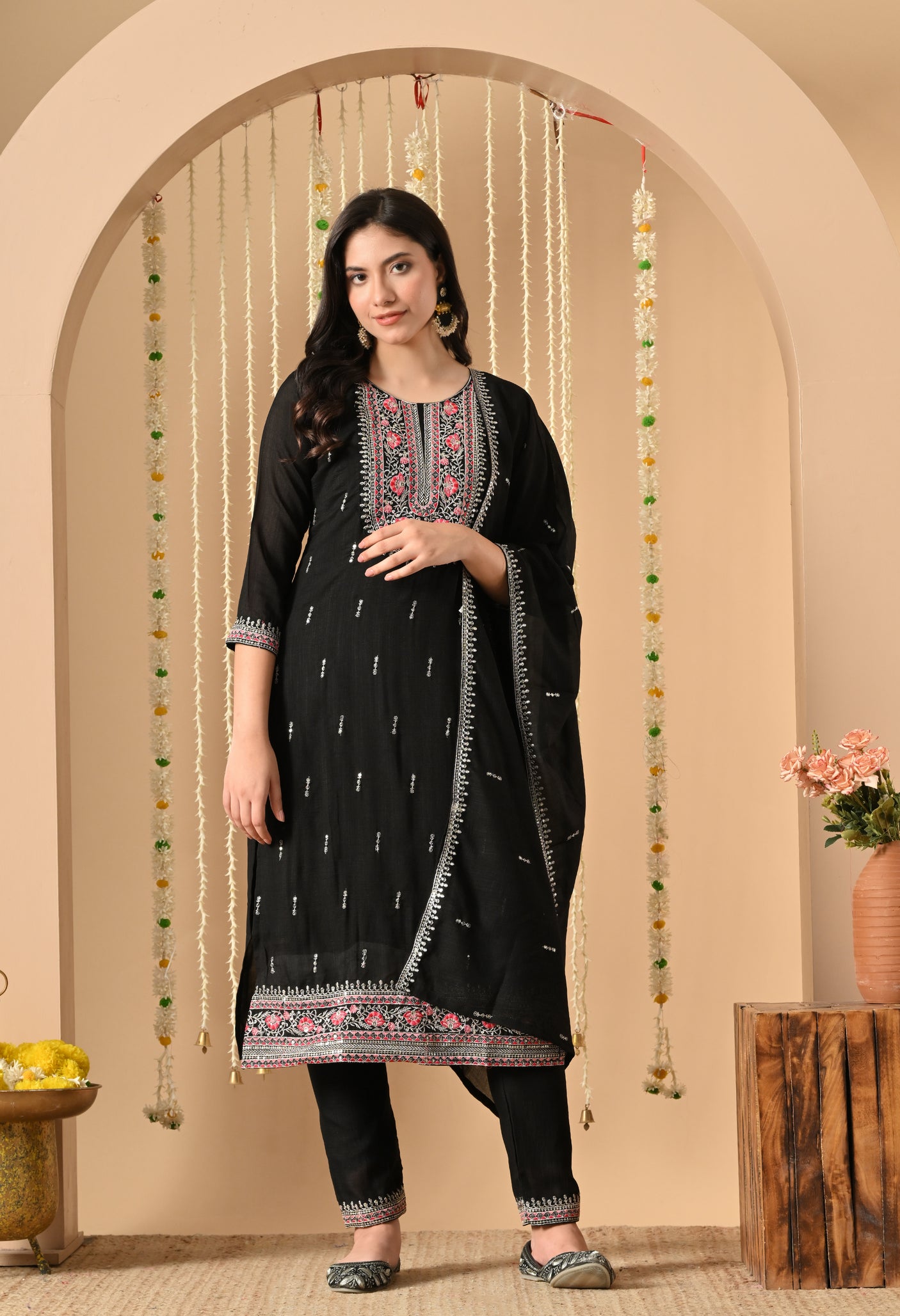 Gulshan suit