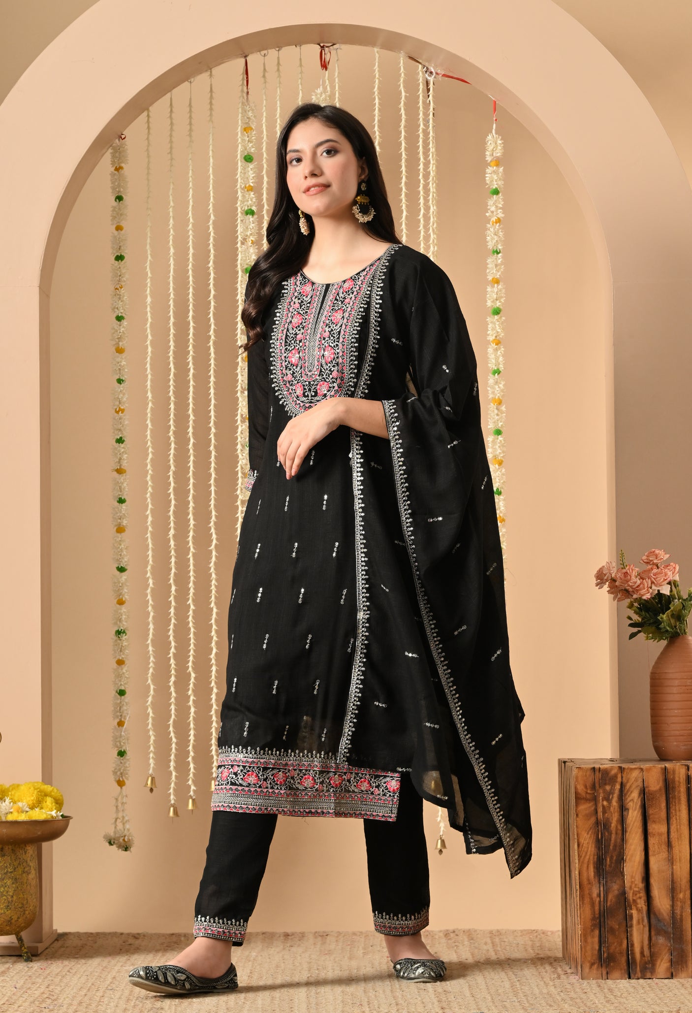 Gulshan suit