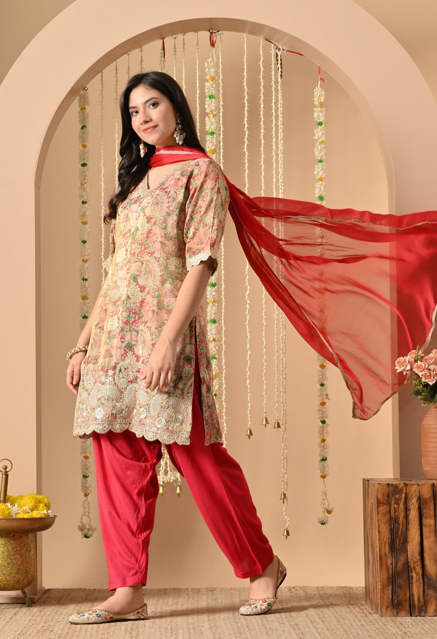 Gulabpari suit