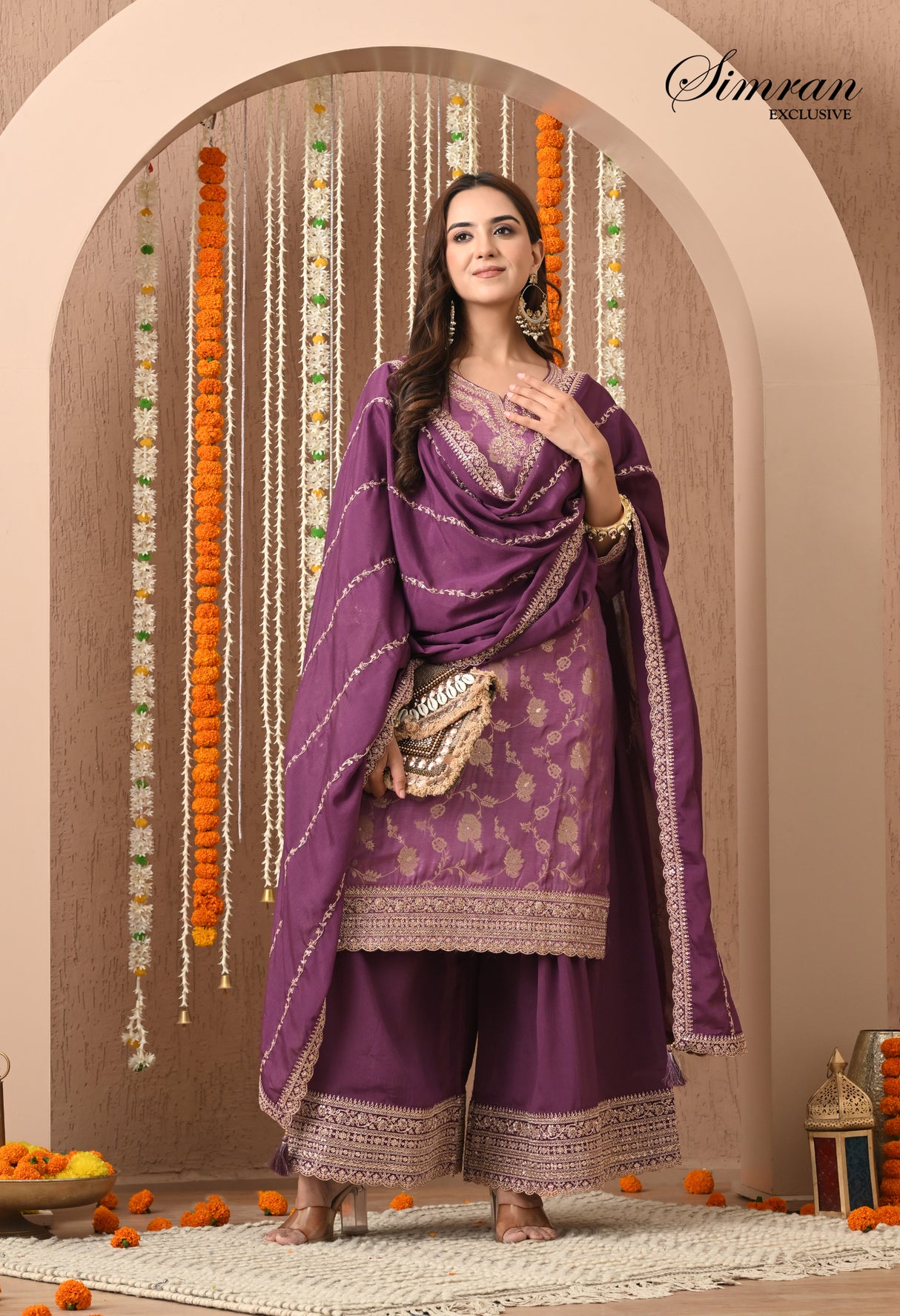 NANKE DADKE BANARSI TOUCH