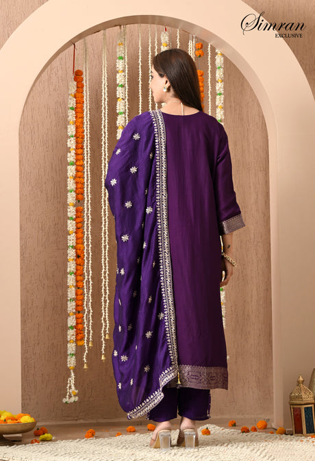 Zari Embroidered Straight Suit Set