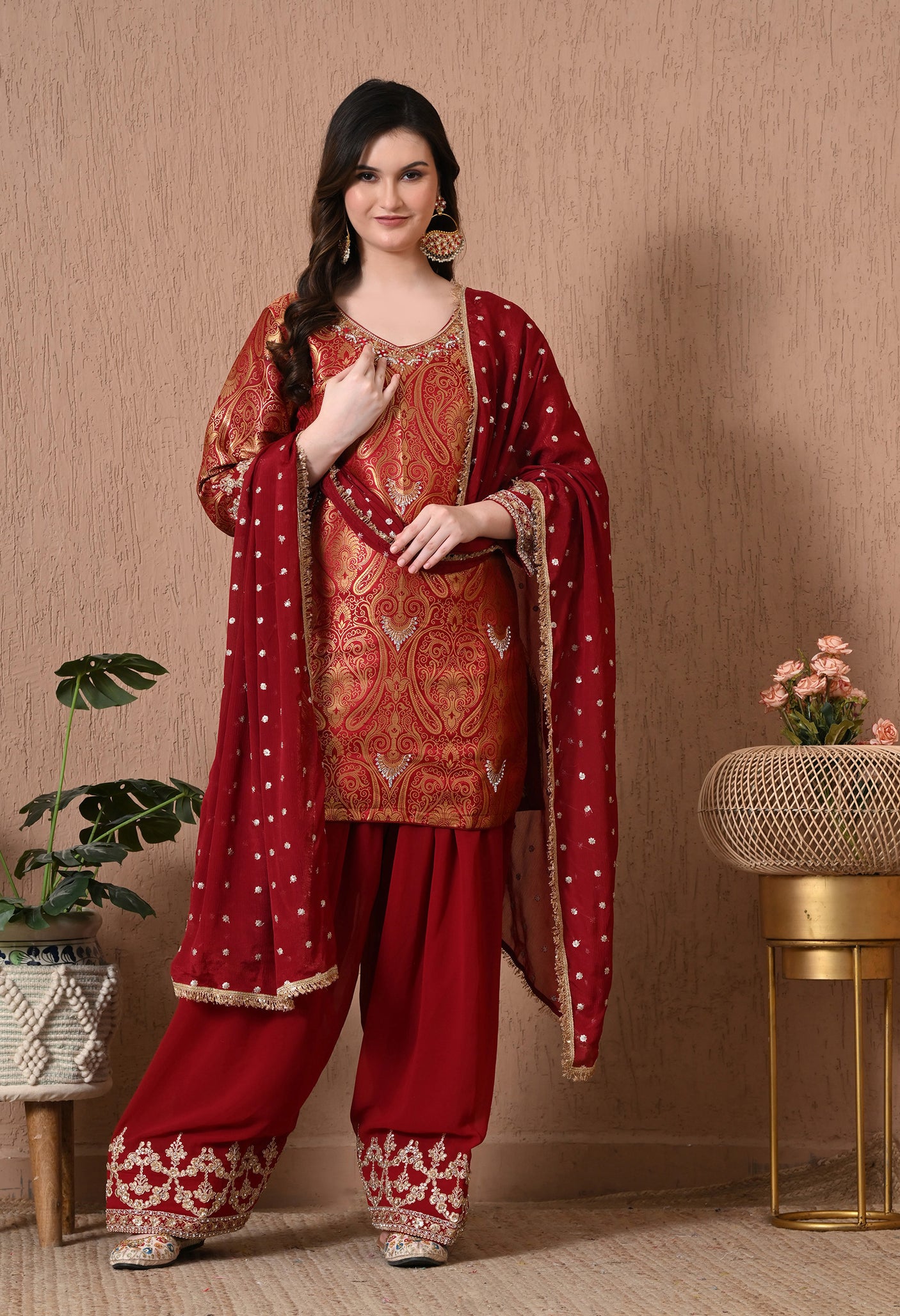 Tiyan wala farshi salwar suit