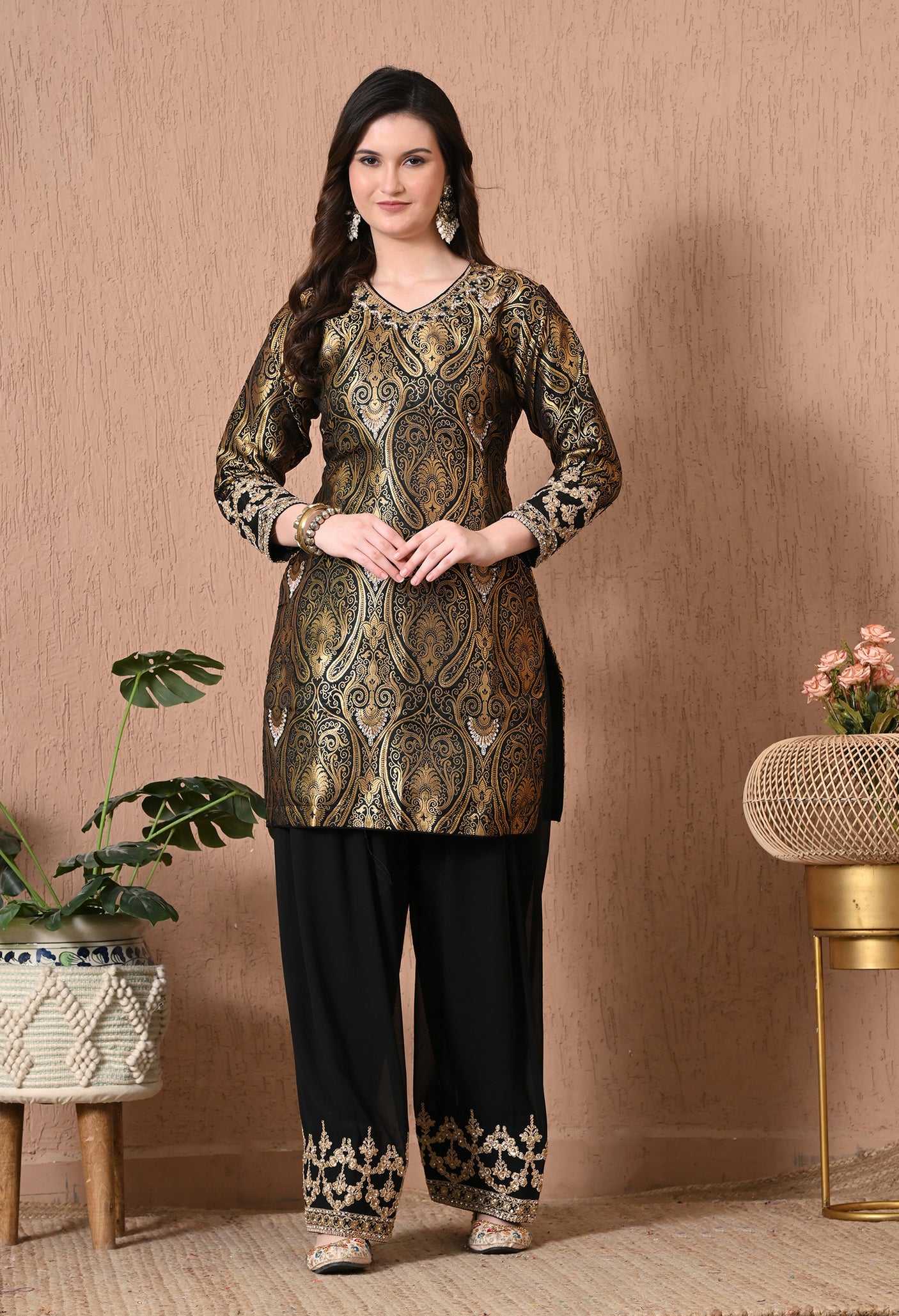 Tiyan wala farshi salwar suit