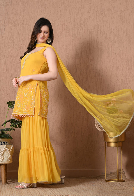 Soft Glimmer Sharara