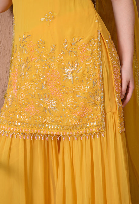 Soft Glimmer Sharara