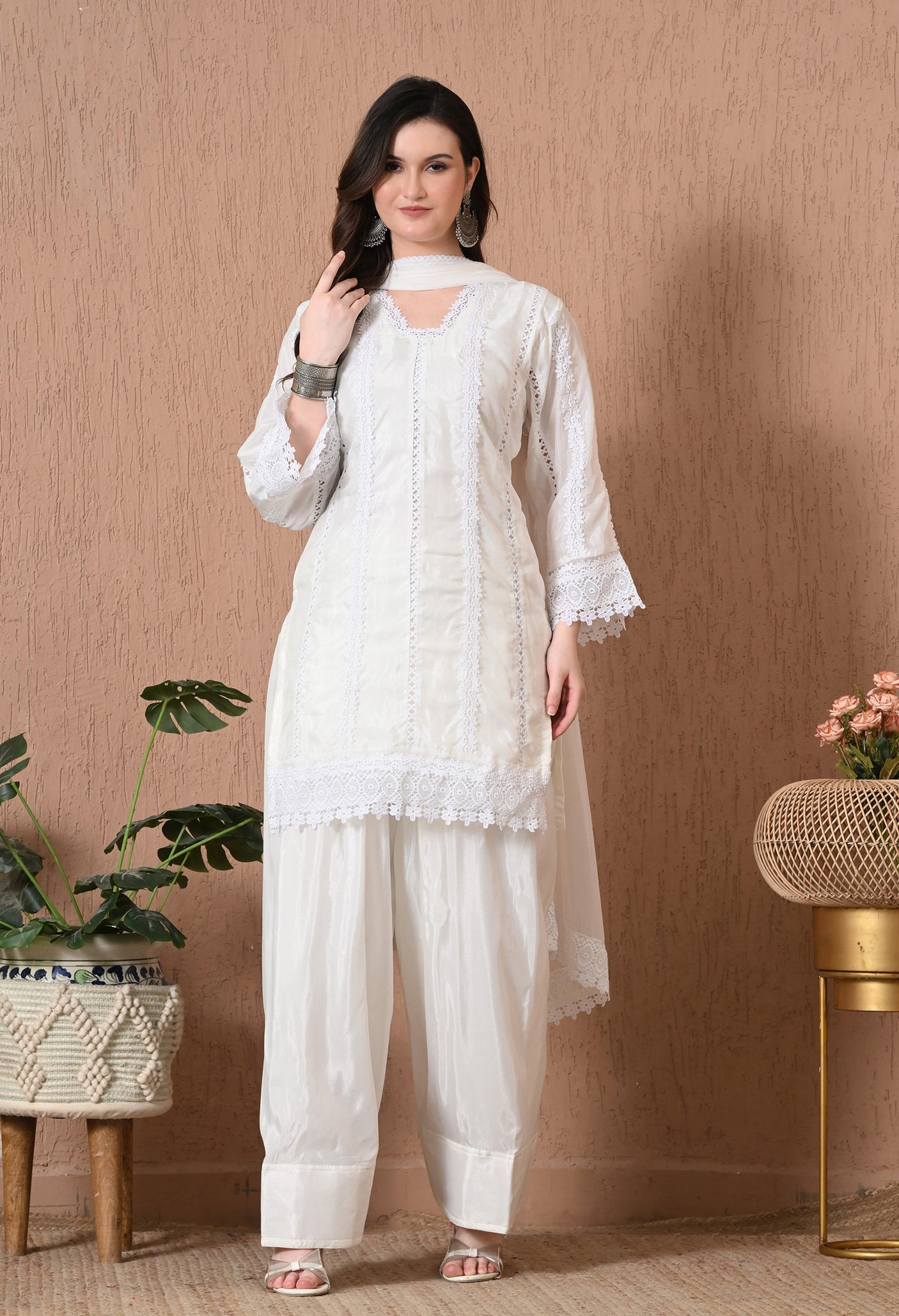 Kaala Nazakat farshi  Suit Set