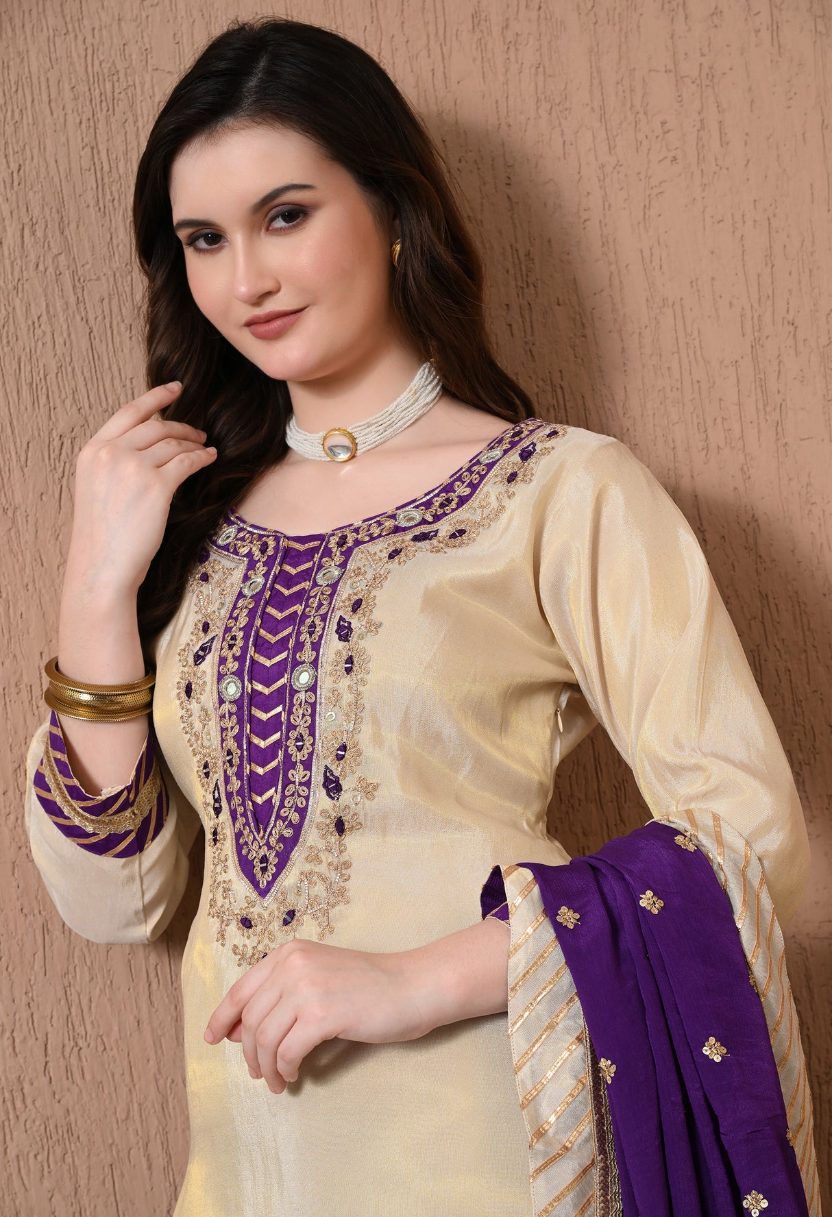 Rangrez Radiance Suit ..