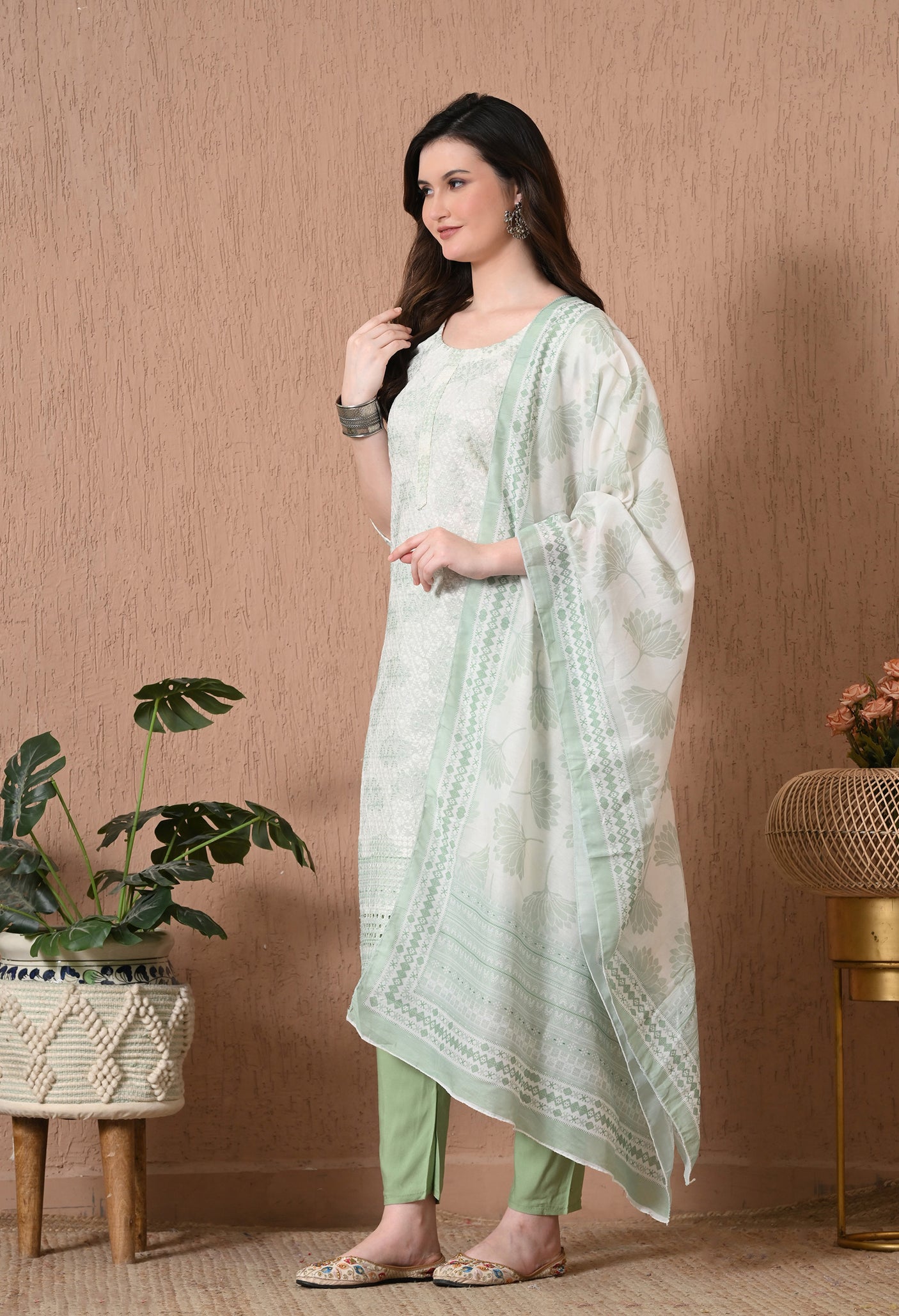 Nirmaaya  Suit