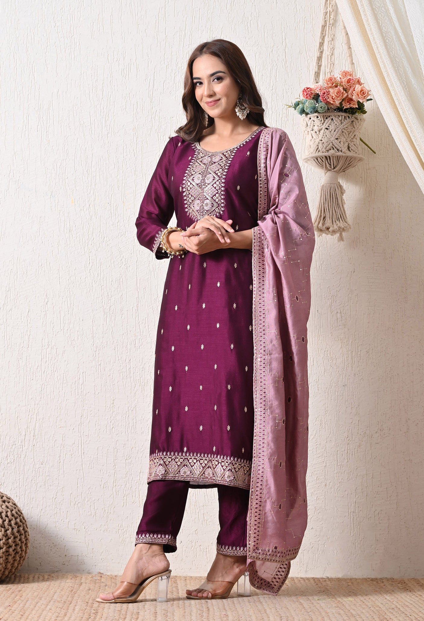 Neel Tara Chikankari Set