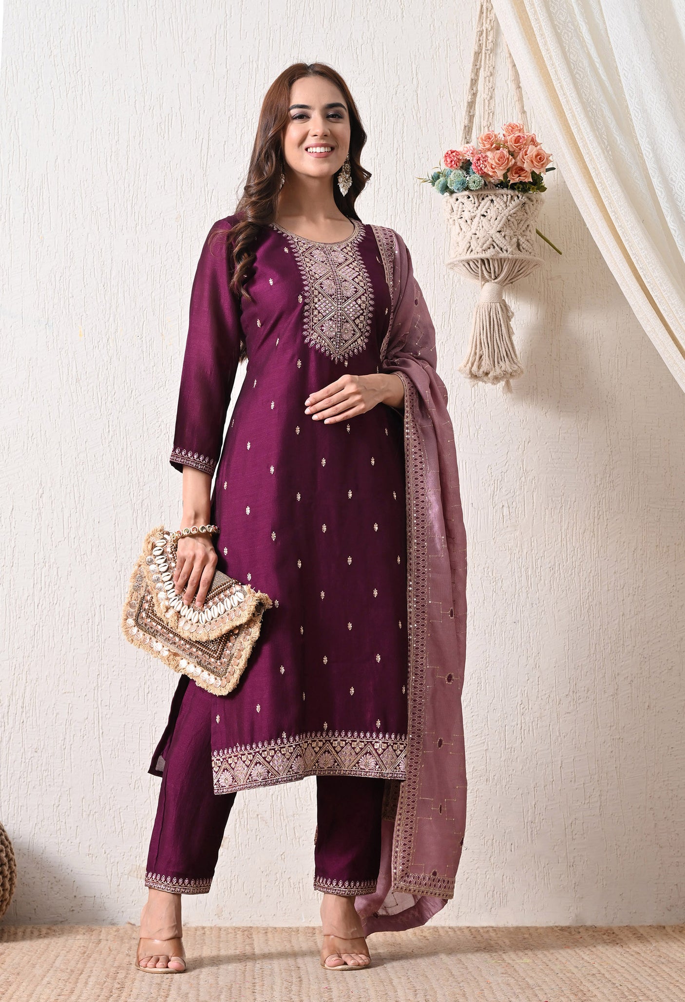 Neel Tara Chikankari Set