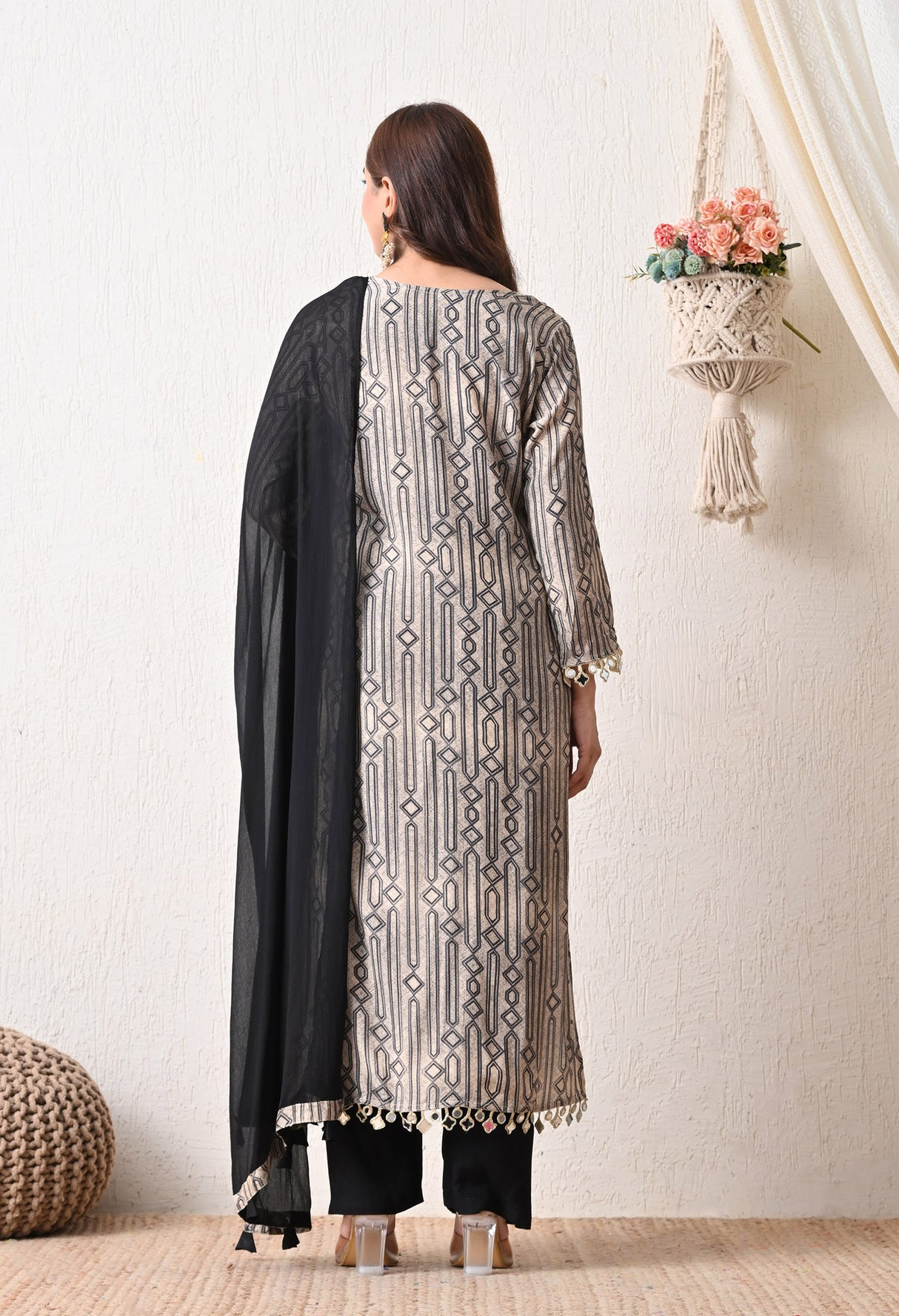 Mehrunisa Mirror Suit