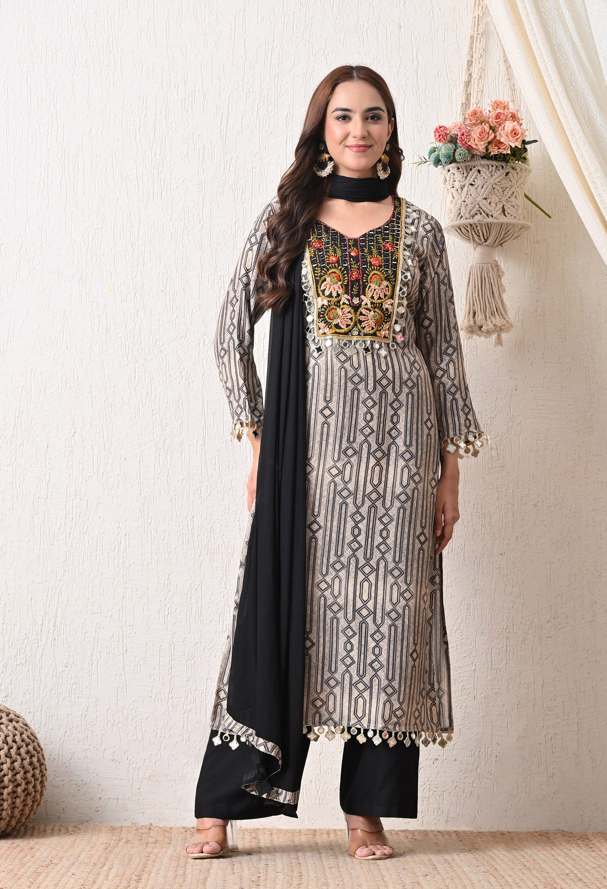 Mehrunisa Mirror Suit