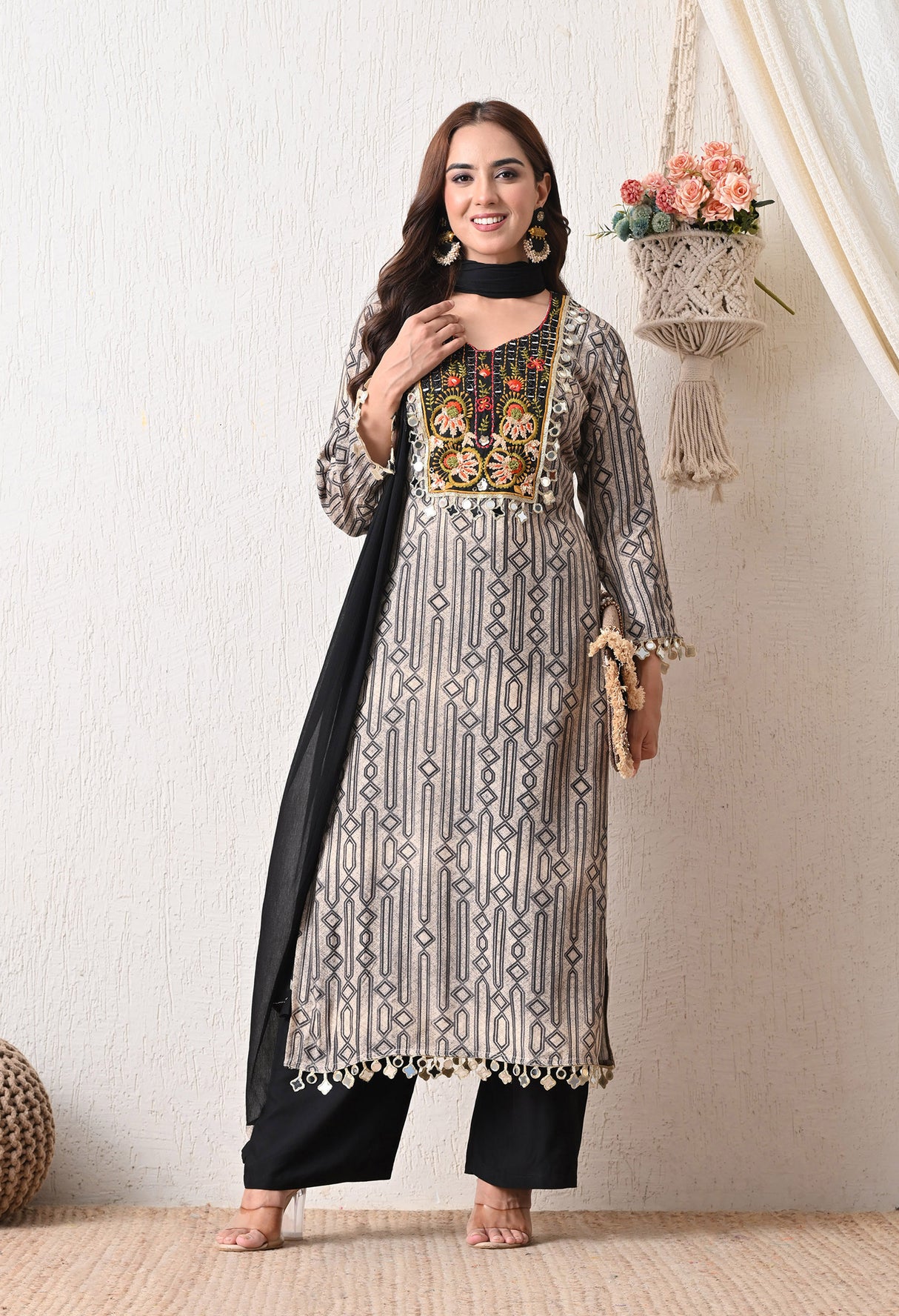 Mehrunisa Mirror Suit