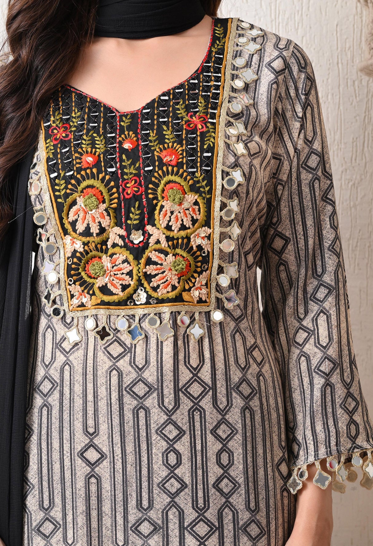 Mehrunisa Mirror Suit