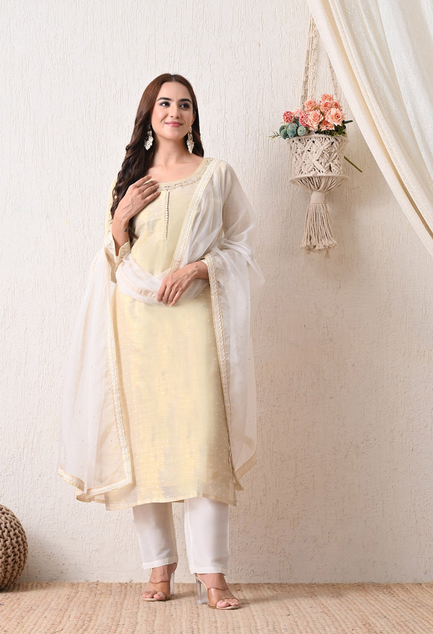 Ivory Gold Aura