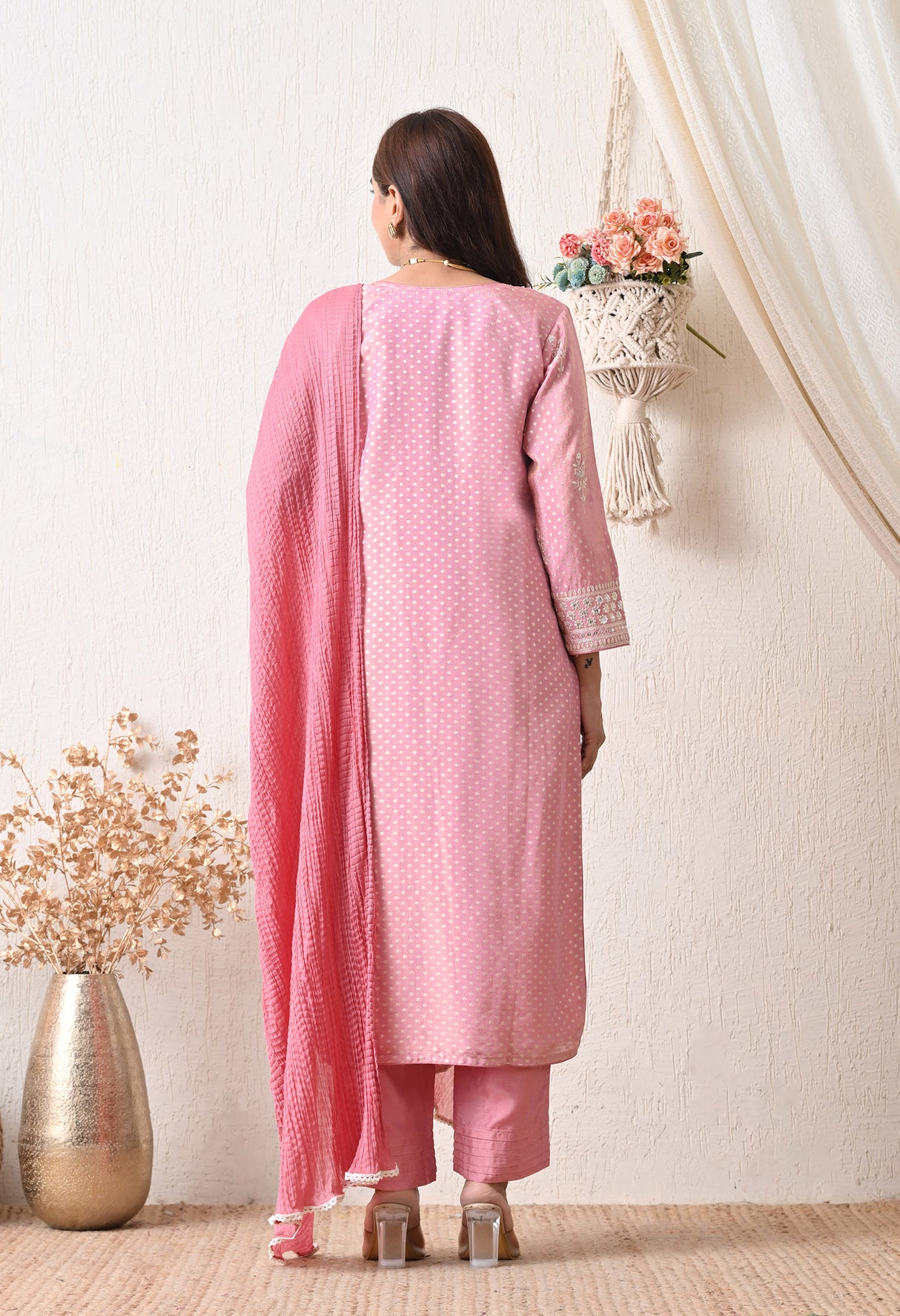 Mehak gulaab suit set