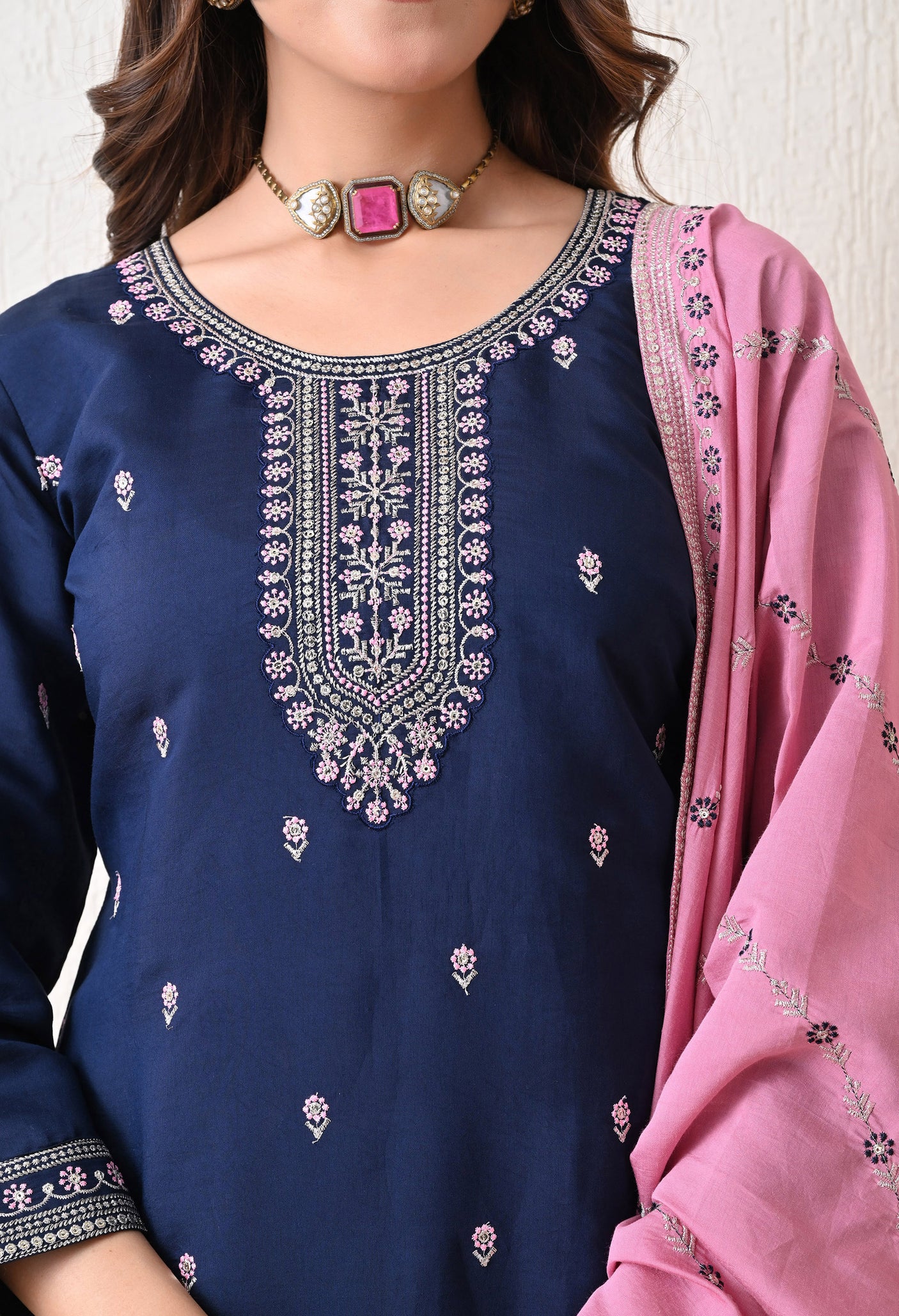 Neel Phiroza Suit