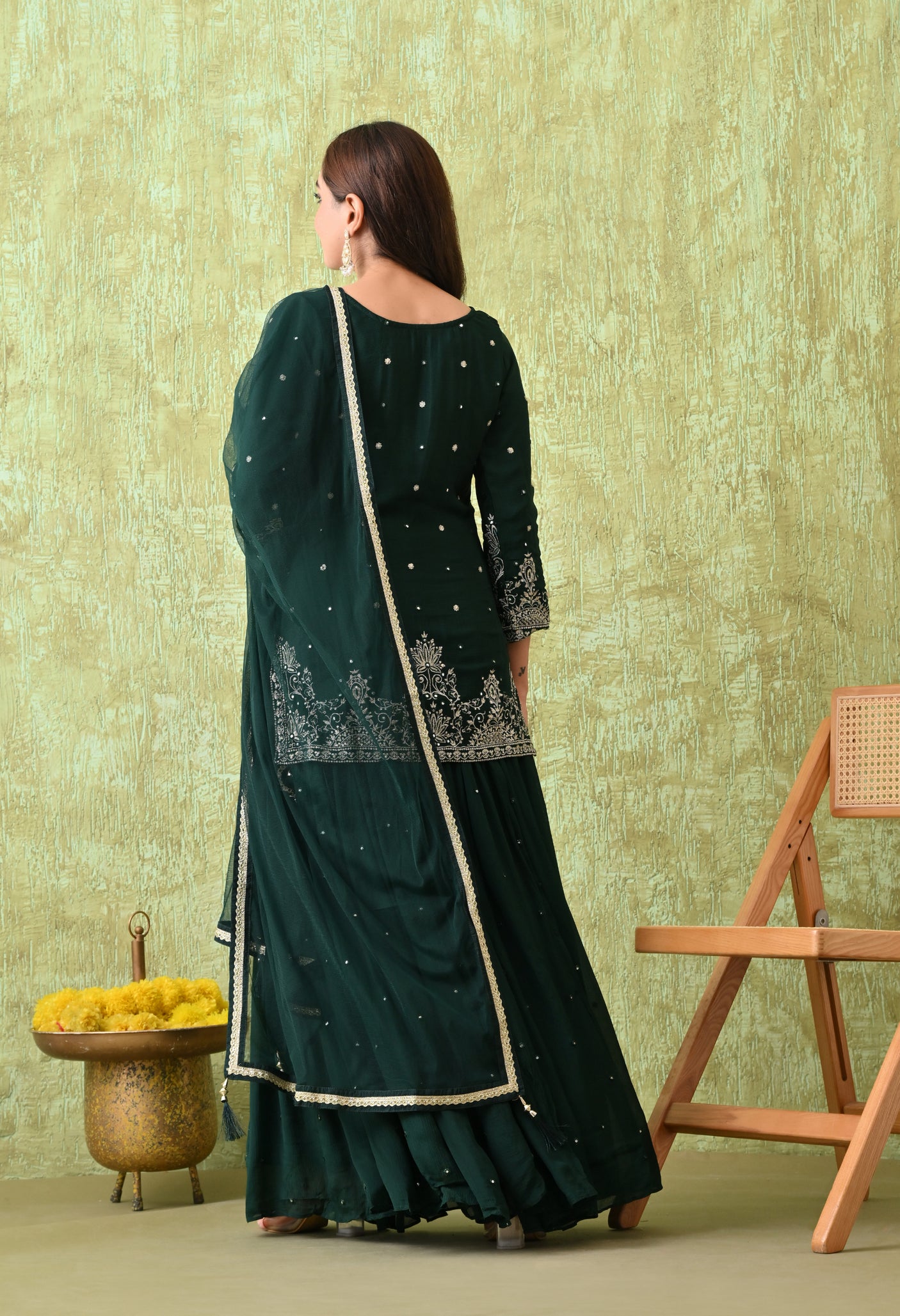 Zeenat Lehanga