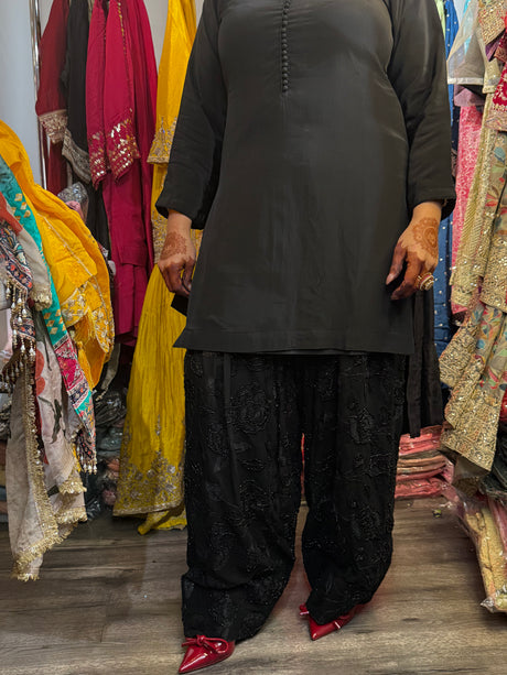Black suit - bomb 💣 farshi suit