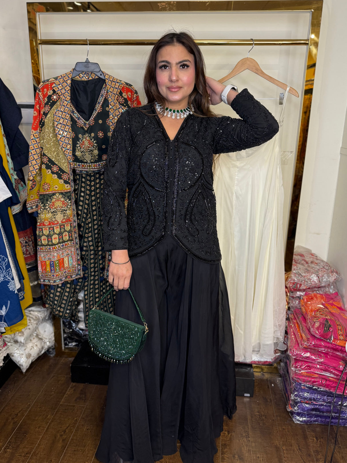 Indo style Sale White & Black