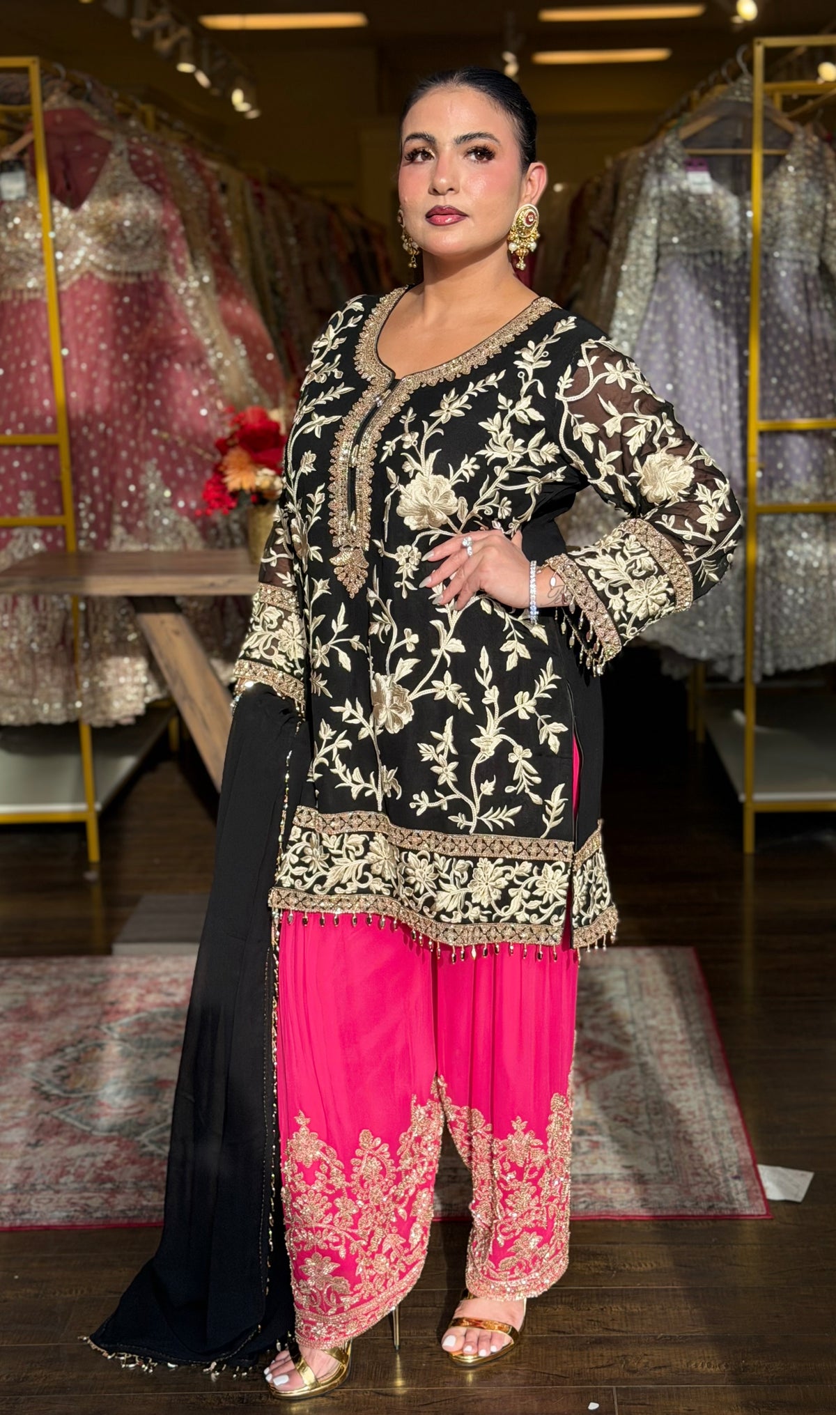 01 – Simran Exclusive