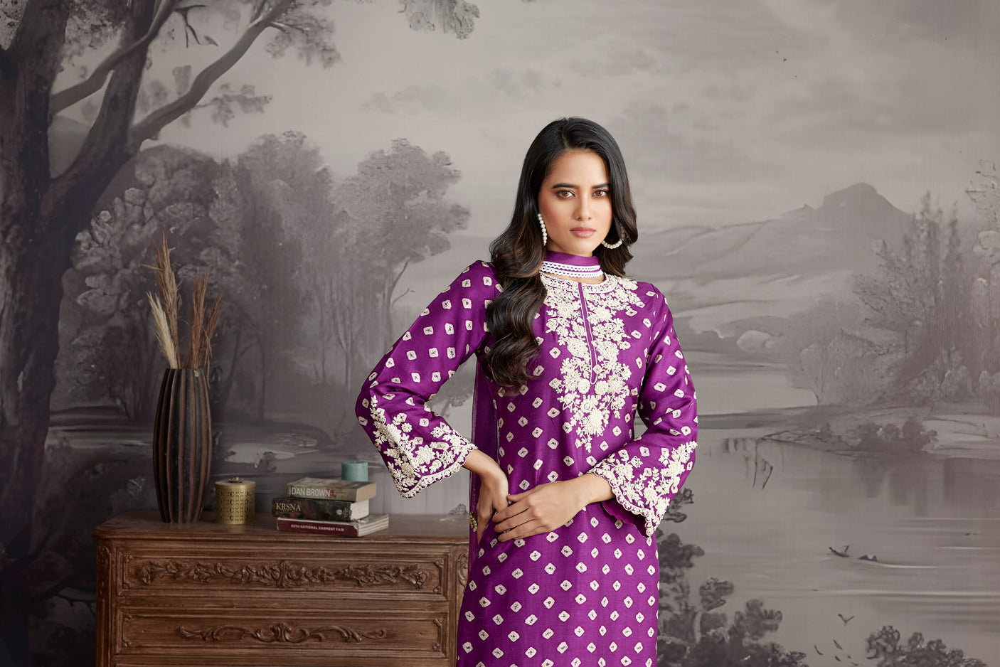 Chamakte Sitare – Embroidered Kurta Set