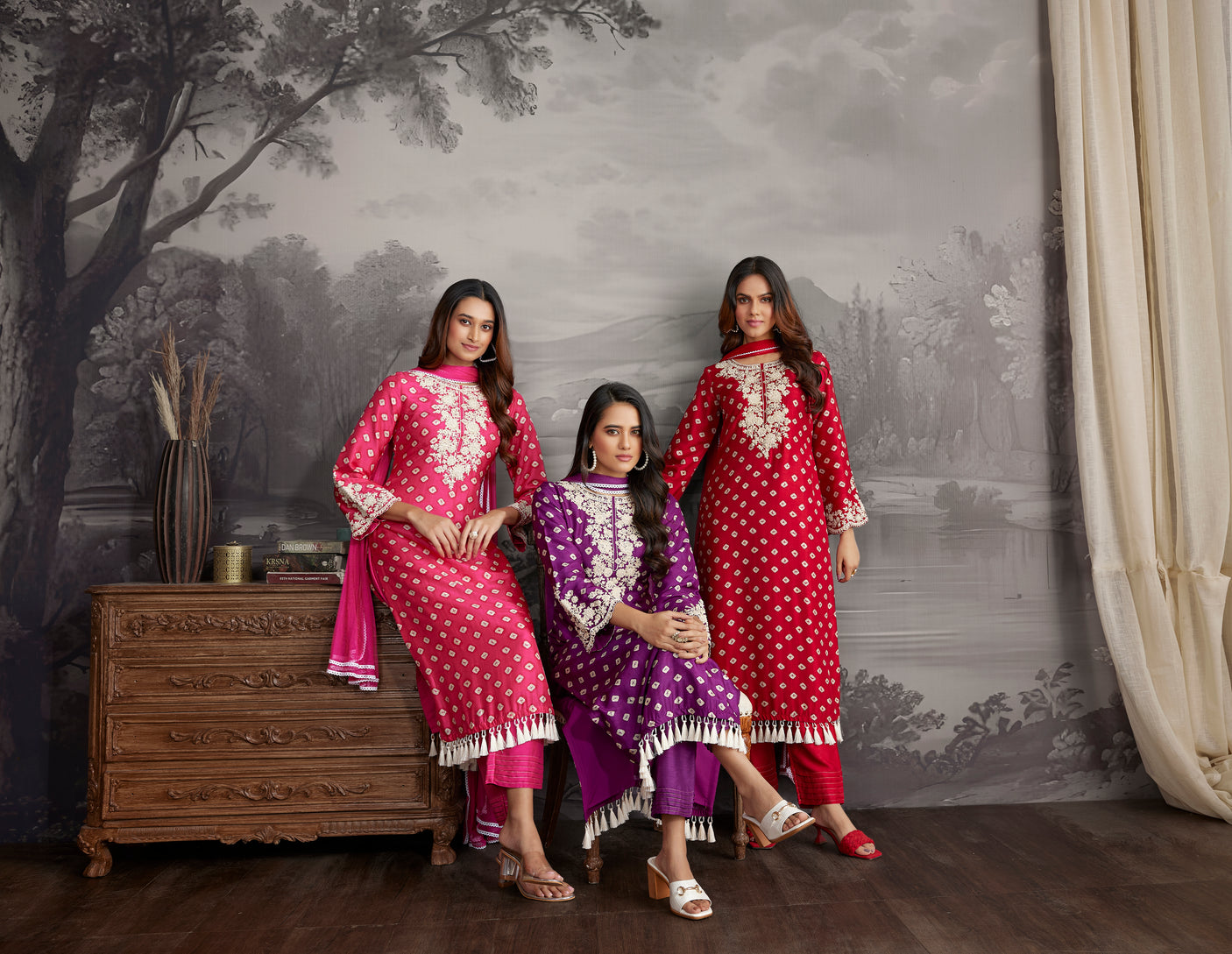 Chamakte Sitare – Embroidered Kurta Set