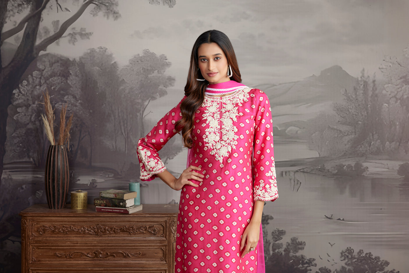 Chamakte Sitare – Embroidered Kurta Set